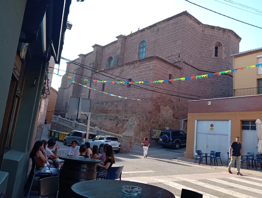 Zaira Barquin_Cafe La Fuente Bar_Arenzana de Abajo_review