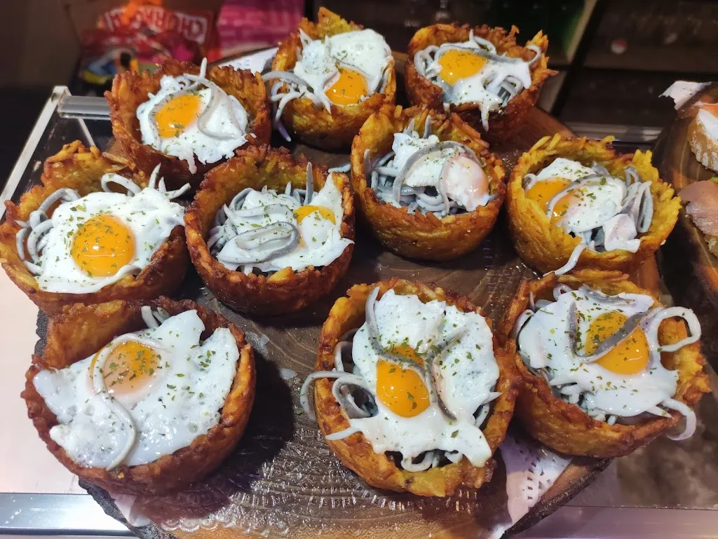 Cafe La Fuente Bar_Arenzana de Abajo_slider_image_3