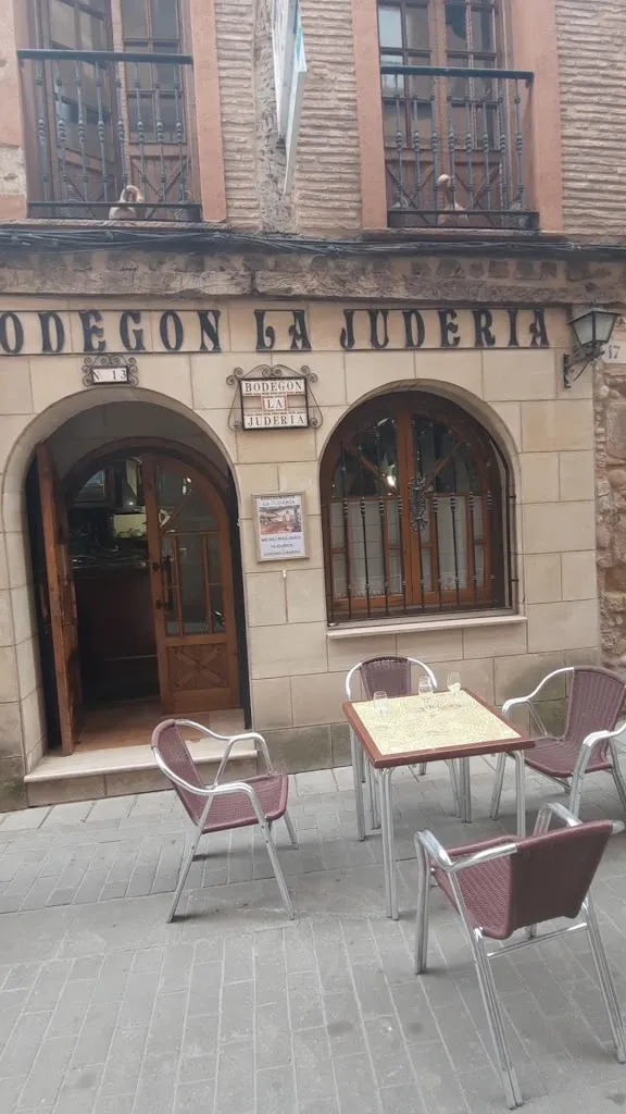 Bodegón La Judería_Arenzana de Abajo_slider_image_2