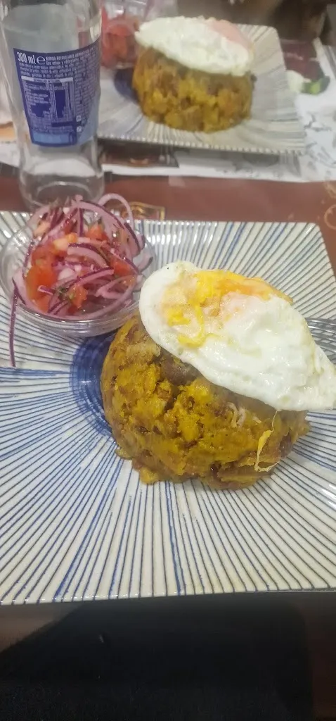 daliagny gutierrez_Perla del Pacífico_Berceo_review