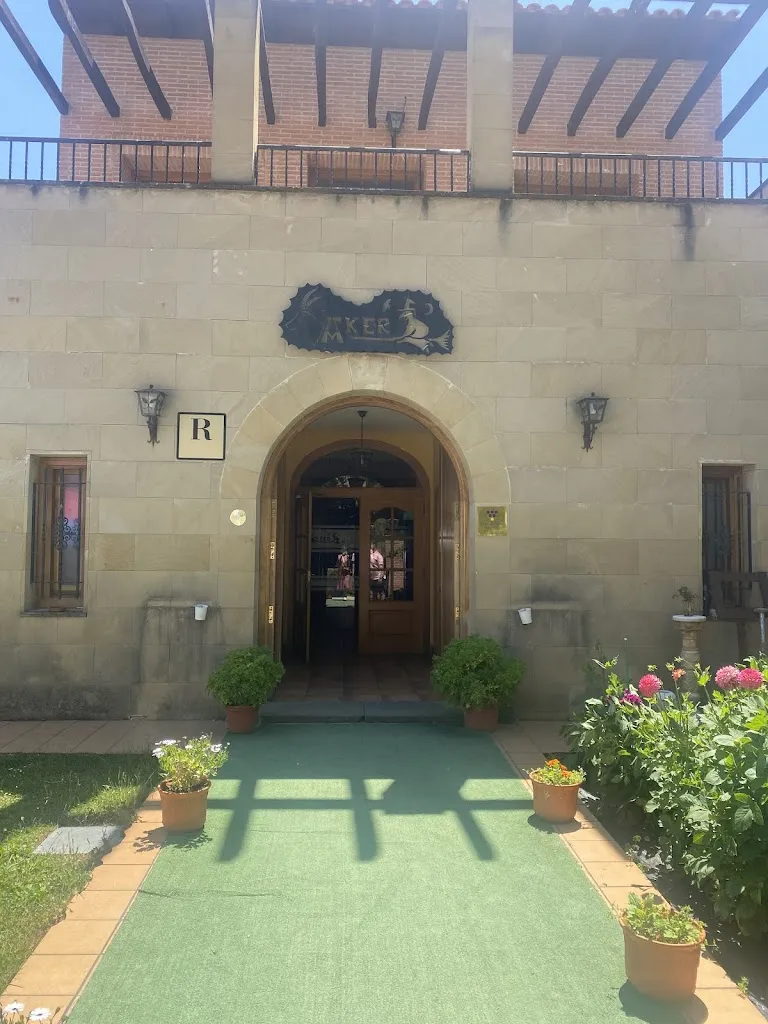 M Bon_Asador AKER_Baños de Rioja_recensione