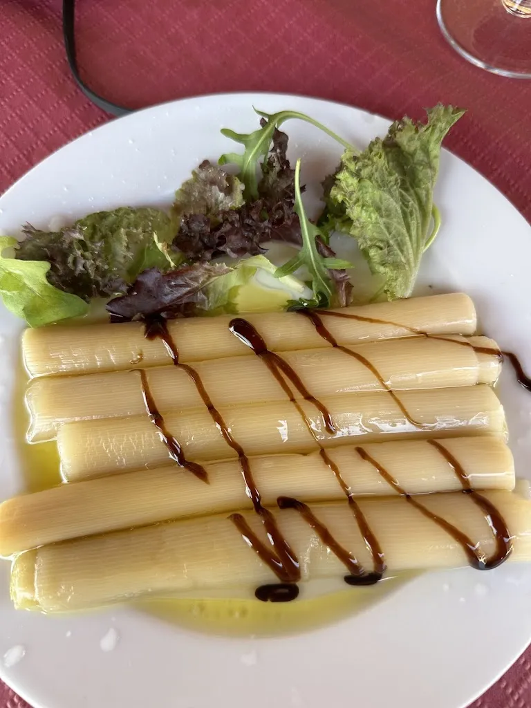 MiMi - sey_chell_Restaurante Los 4 Arcos_Briones_review