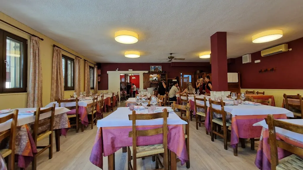 Mesón Chomin restaurant in Briñas