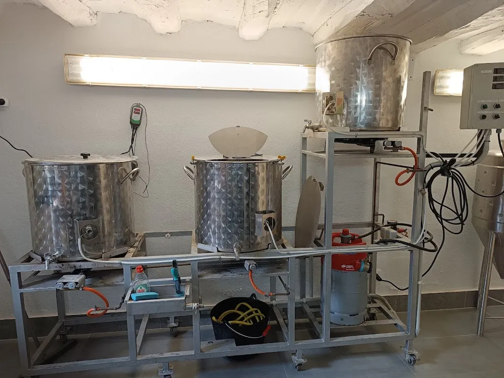 Raquel Martínez M_La Marmita - Microcervecería Artesanal_Camprovín_recensione