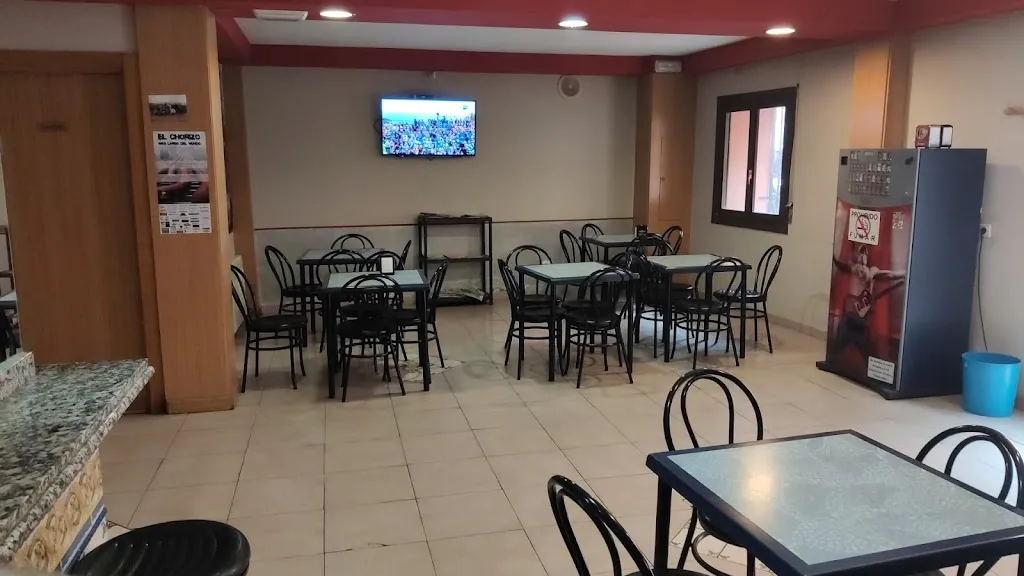 Cafe Armonia restaurant in Camprovín