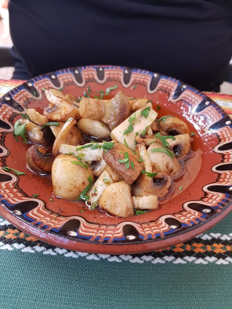 Menu_GALIN´S BULGARIAN RESTAURANT_Bezares_image_9