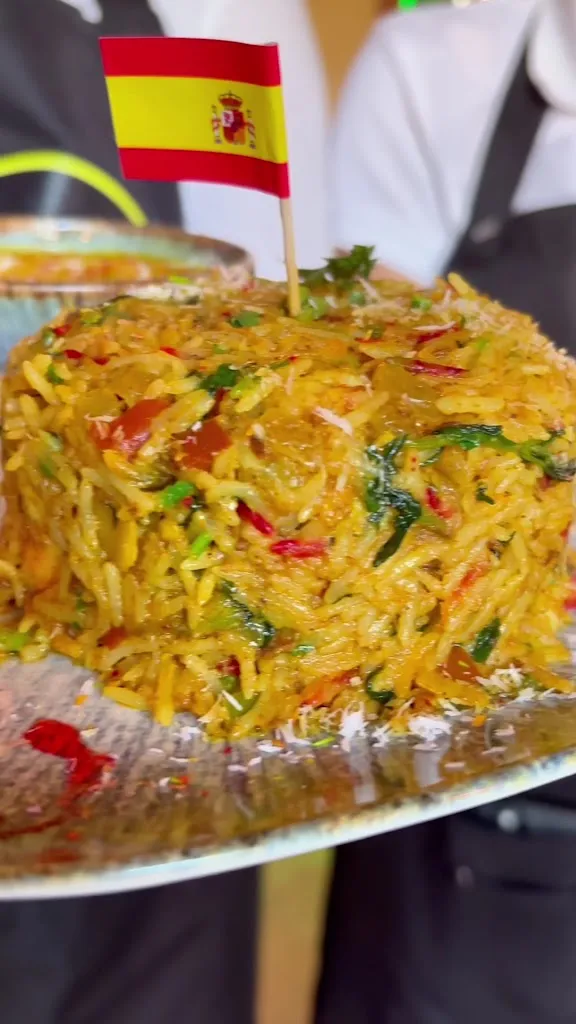 Casa India Restaurant_Bezares_slider_image_2