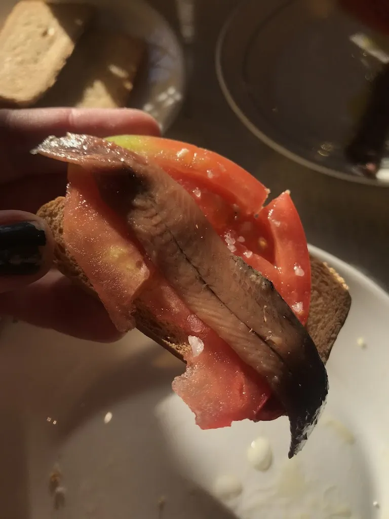 Clara Ruiz_Posá La Encina Hostal Cardeña_Cárdenas_review