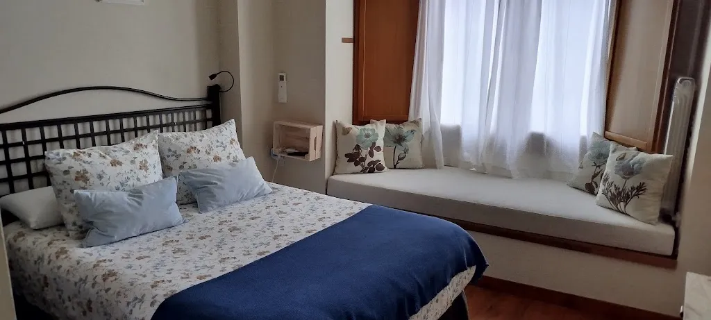 Naquela Castroviejo restaurant in Castroviejo