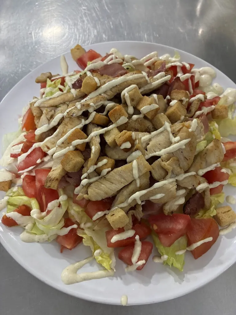 Bar restaurante camping de la rioja_Castañares de Rioja_slider_image_3