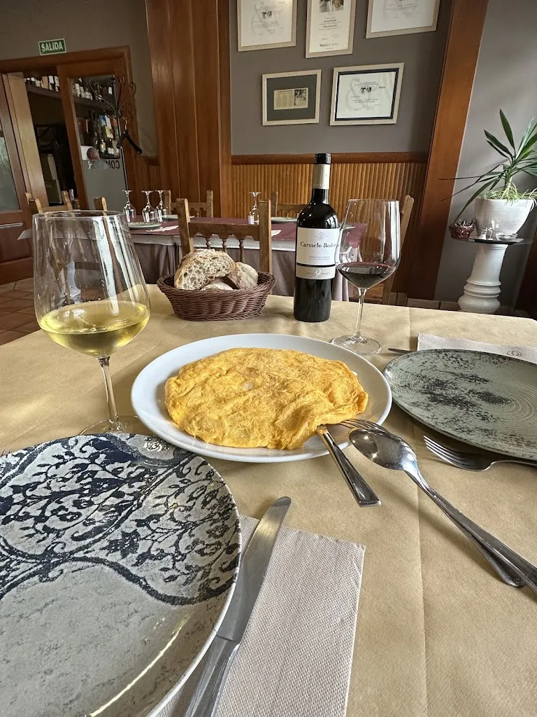 Carlota Racionero_Meson O Pasatempo, S.L._Betanzos_review