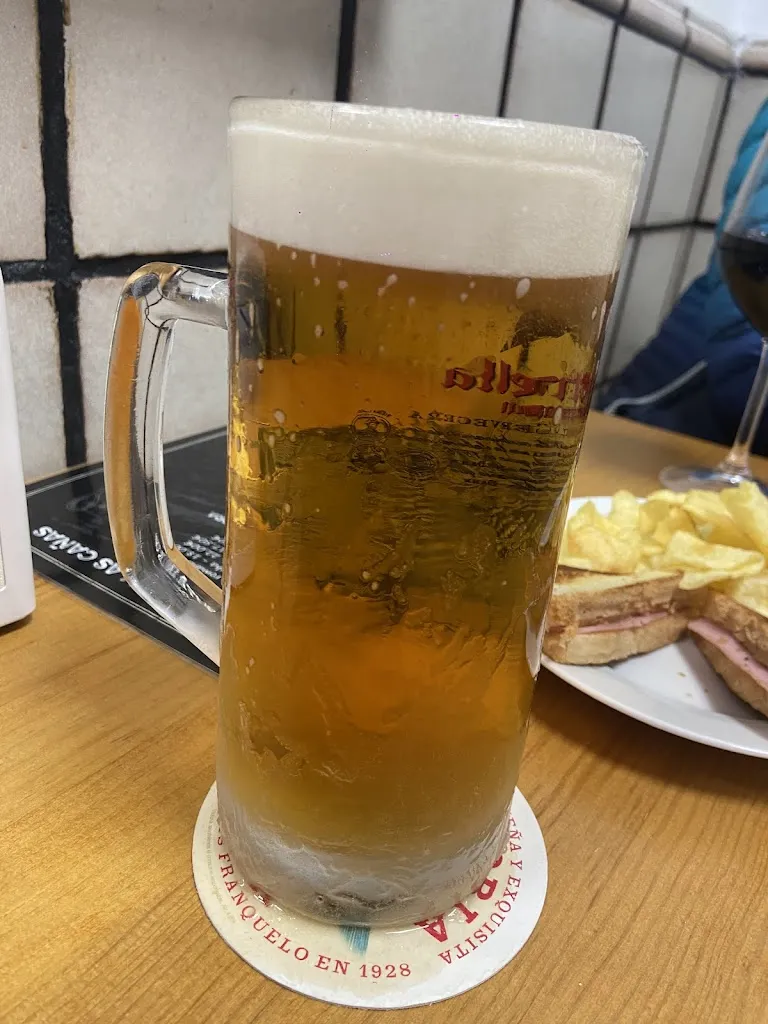 Ayar Pardo_La ruta de las cañas_Cañas_recensione