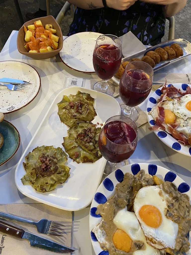 Kim Korhonen_Cañas y Tapas_Cañas_recensione