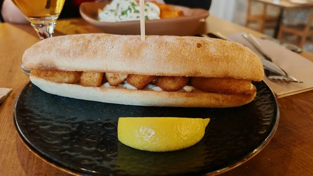 Homer Simpson_Cañas y Tapas_Cañas_recensione