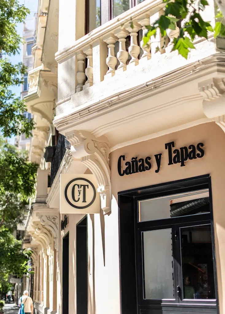 Cañas y Tapas_Cañas_slider_image_3