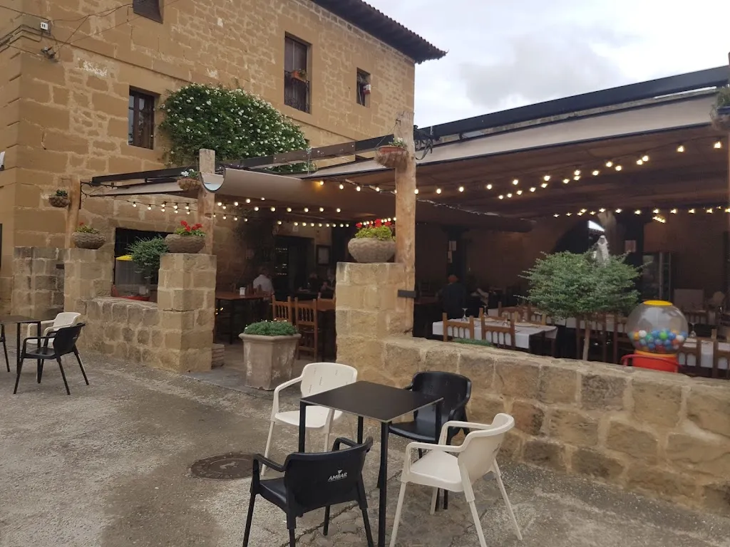 Richard Bingham_Restaurante Taberna Asador Ochavo_Cellorigo_recensione