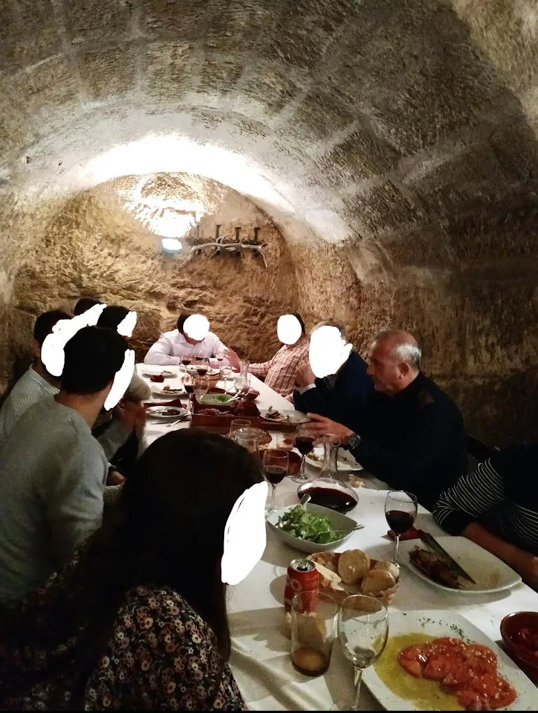 Silvia Sierra_ASADOR EL PRIORATO_Cellorigo_review