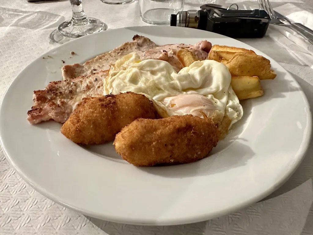 Bar las piscinas_Casalarreina_slider_image_2