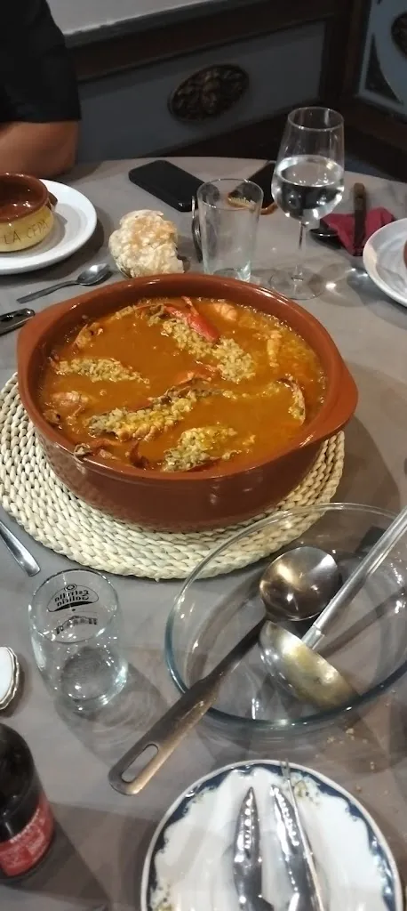 Bar restaurante & hotel en cenicero - La Cepa_Cenicero_slider_image_2