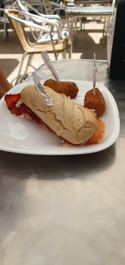 Menu_La vermuteria_Cenicero_image_7