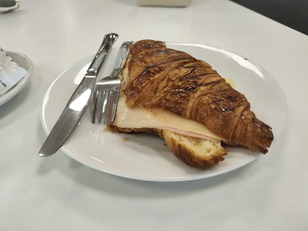 Menu_Área de Servicio La Algazara A-7_Crevillent_image_5