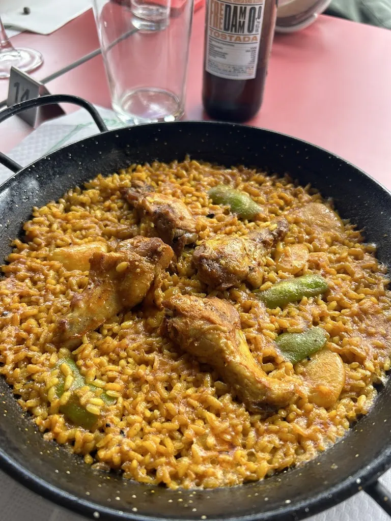 Liza Belonio_Bar Jacobeo_Cirueña_review