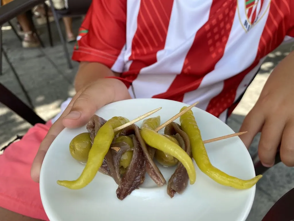 Kepa Enso_Bar Casa Antonia_Cuzcurrita de Río Tirón_review