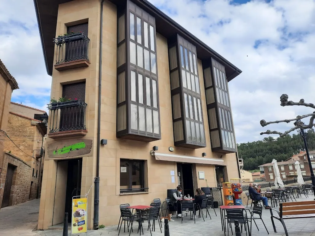 Bar Casa Antonia_Cuzcurrita de Río Tirón_slider_image_3