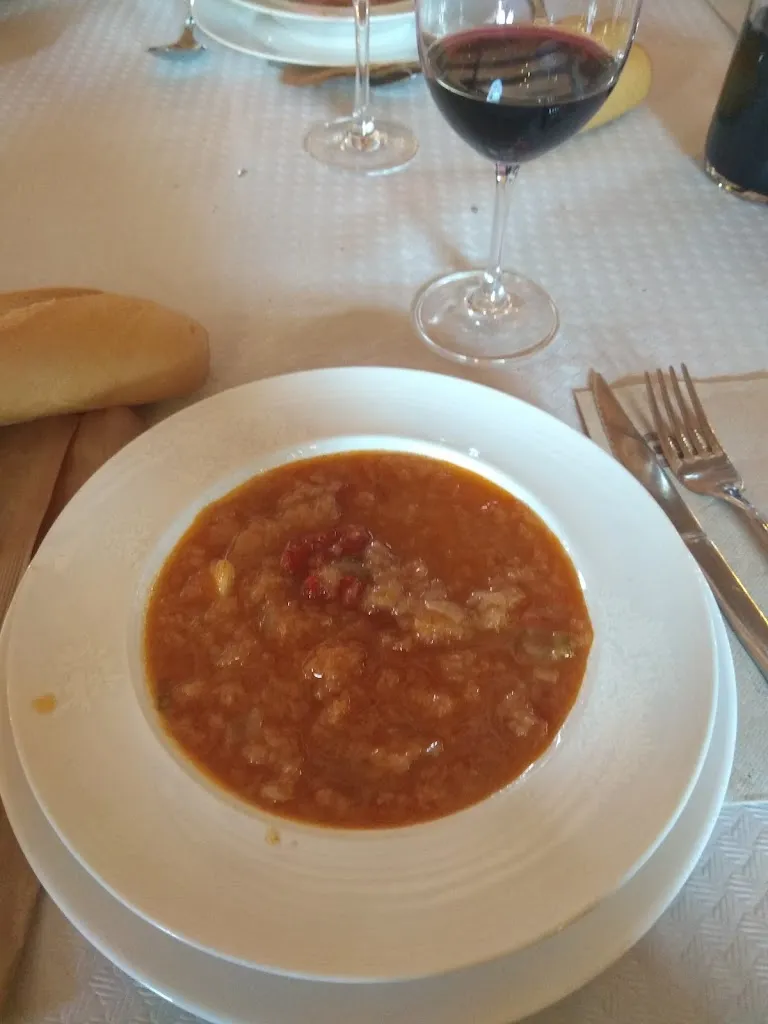 Raquel Martínez M_Mesón Las Glosas_Estollo_review