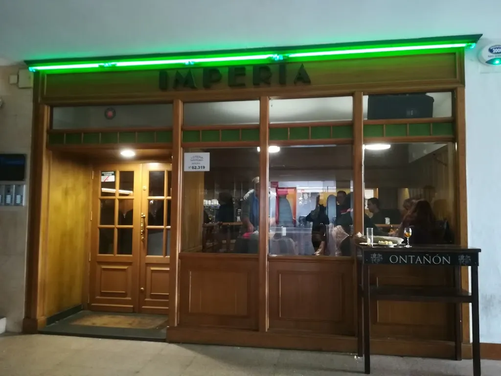 Cafetería Imperia restaurant in Arnedo