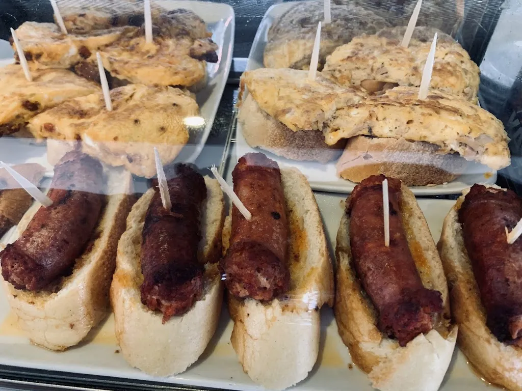 Bar la guagua_Arnedo_slider_image_2