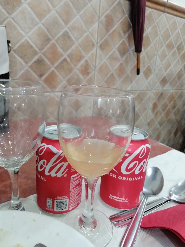 Rosa Martinez Gomez_Bar Mariachi_Crevillent_review