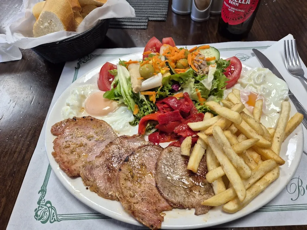 Simon_Cafetería La Concha_Grañón_review