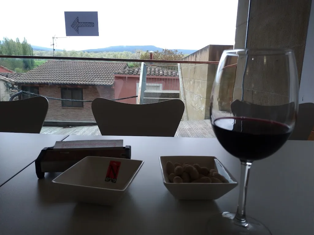 Menu_Bar hornos_Hornos de Moncalvillo_image_4