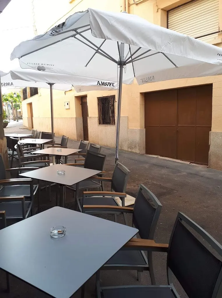 Bar Avenida_Huércanos_slider_image_2