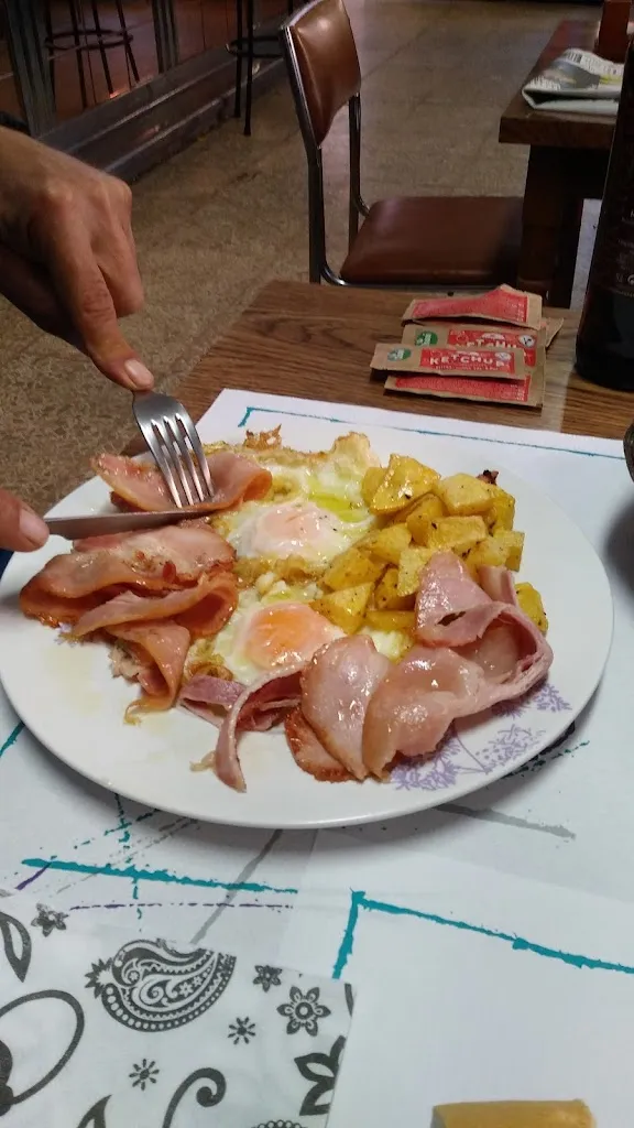 Menu_Bar Moderno_Hormilla_image_9