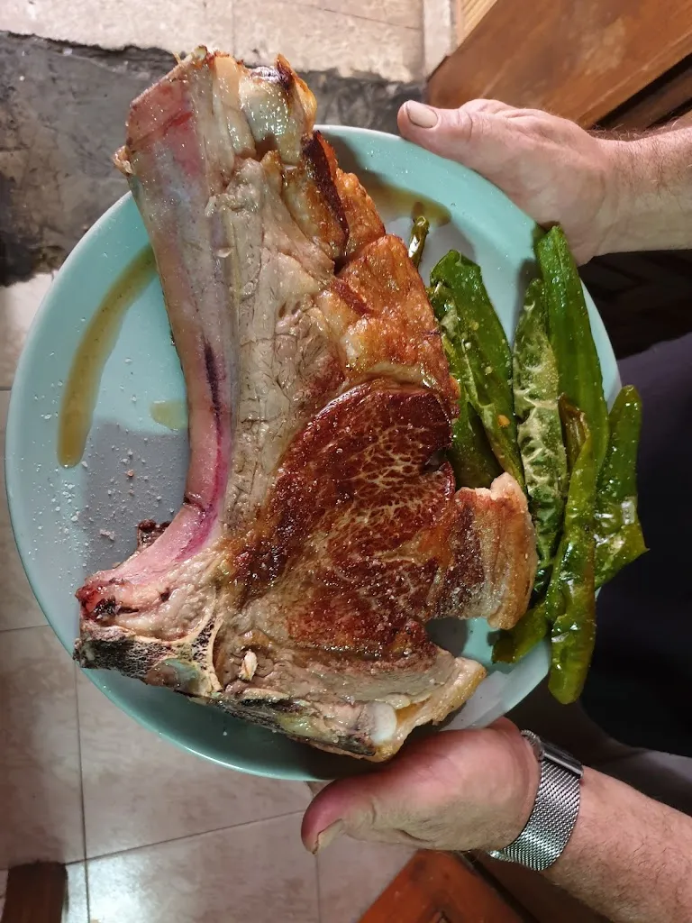 Mercedes_Bar Moderno_Hormilla_review