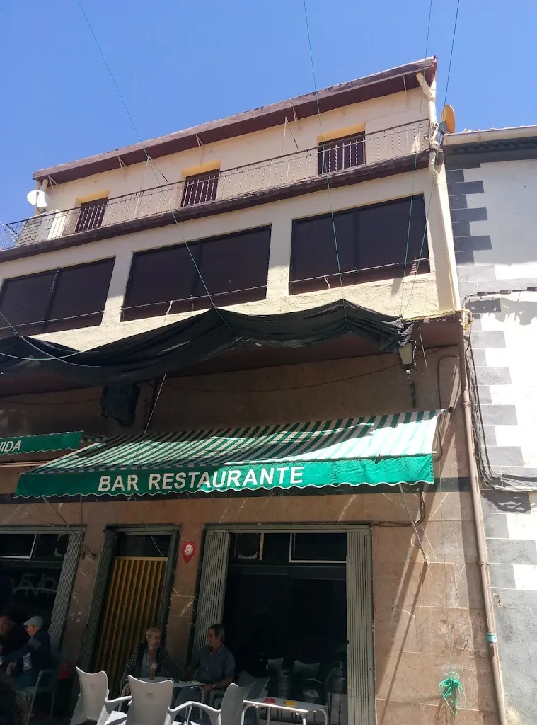 Bar Restaurante Avenida restaurant in Igea