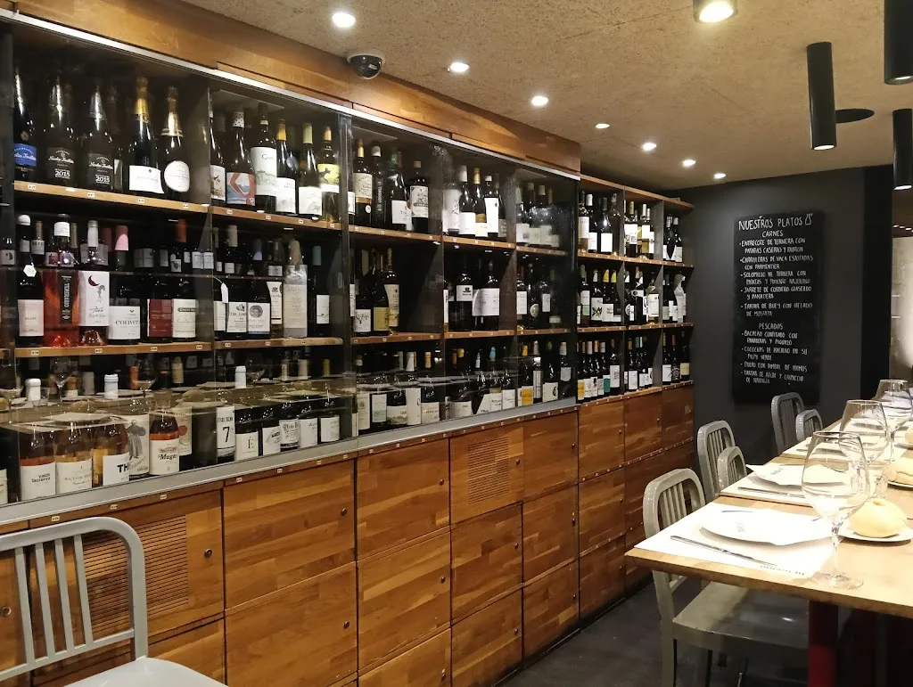 La Tavina - restaurante, vinoteca y bar en Calle Laurel de Logroño_Logroño_slider_image_3