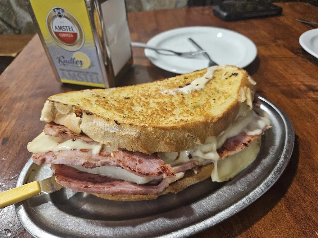 Felip C_Bar Melo's Lavapiés_Manjarrés_review