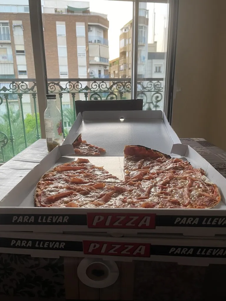 Anna Popesku_Pizzeria Belmonte_Crevillent_review