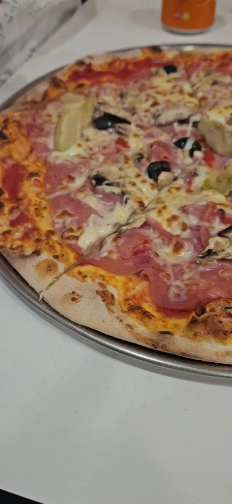 Pizzeria Belmonte_Crevillent_slider_image_2