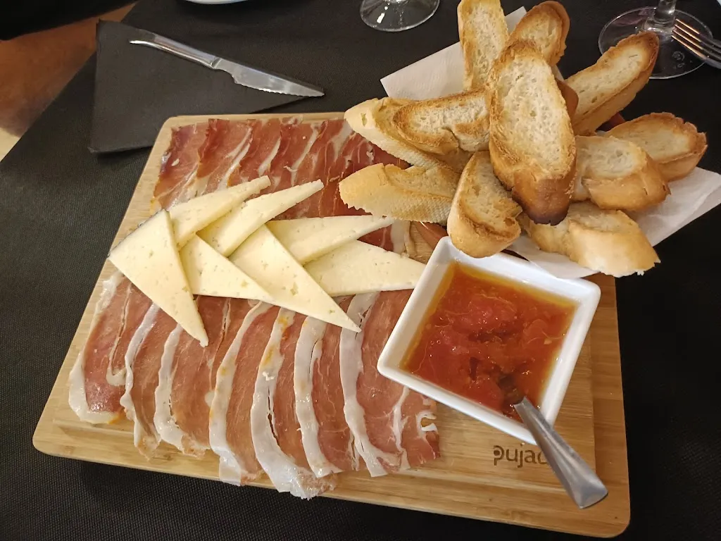 Nueva Avenida Café Bar_Lardero_slider_image_3