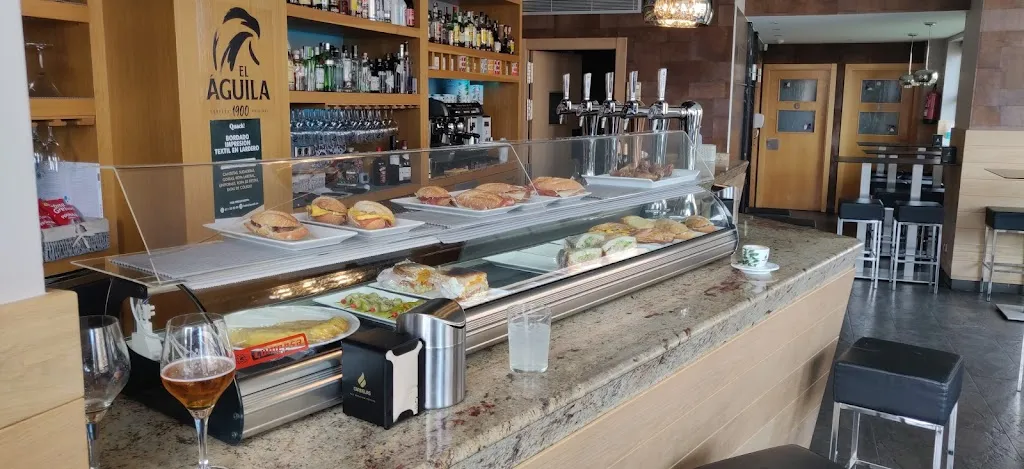 Miguel R._Cafetería Crema Night_Lardero_review