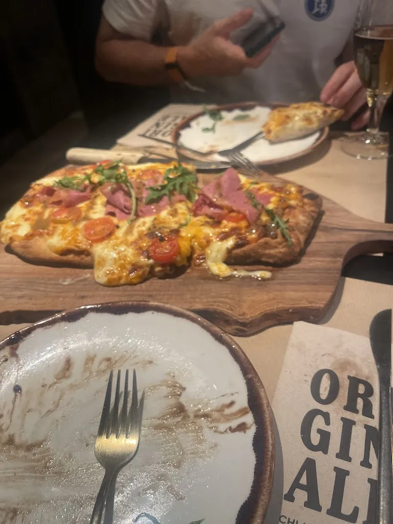 Konstantin Alyapkin_La Originale Corazón de María_Pradillo_review