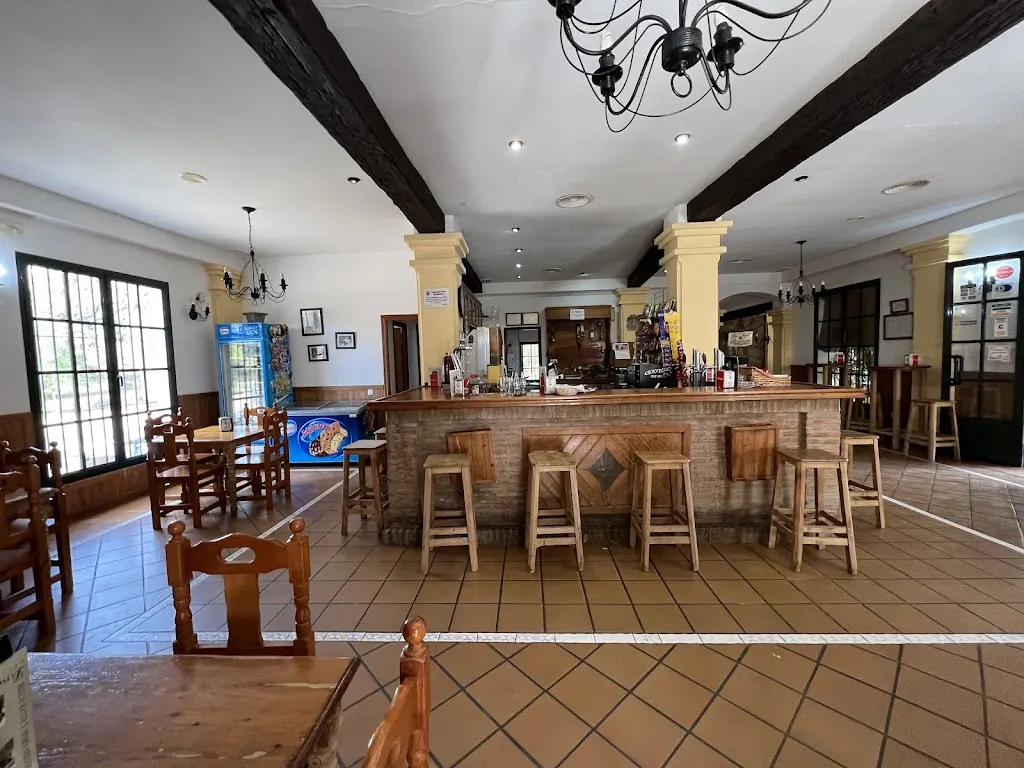 Restaurante Los Álamos de El Pedroso_Pedroso_slider_image_1