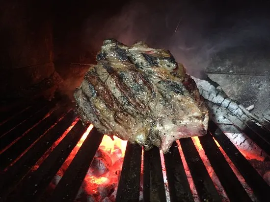 El Ruedo Asador & Jardín.Brasas De Leña_Lumbreras_slider_image_2