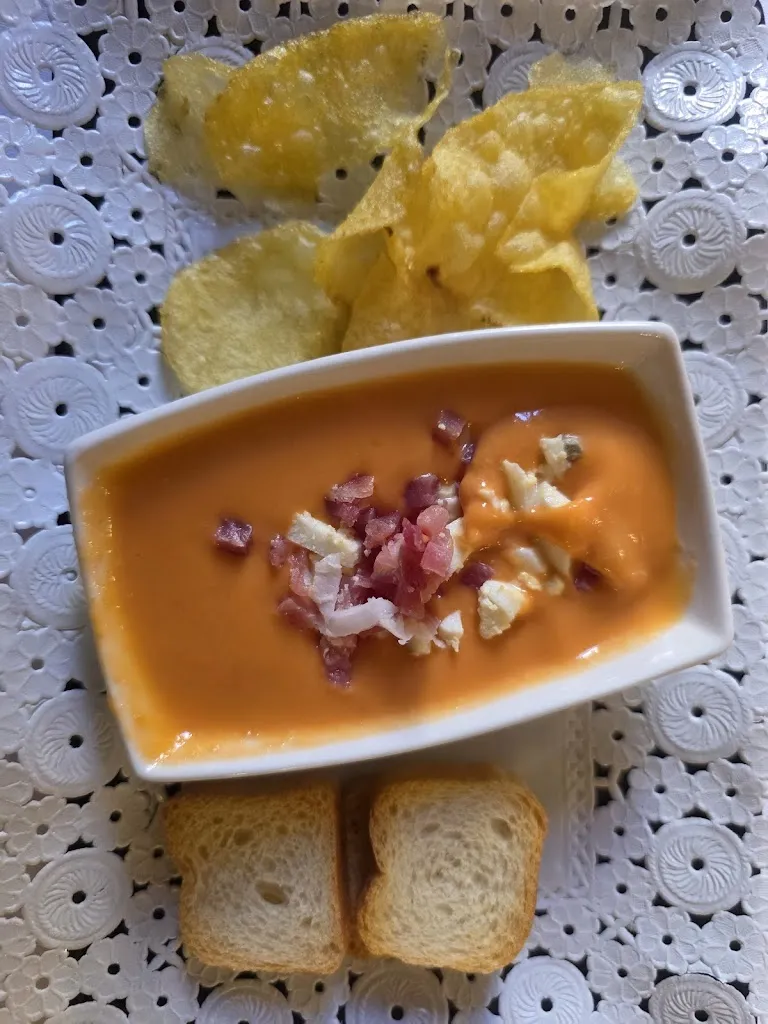 Martyn_Mesón Villarejo_Lumbreras_review