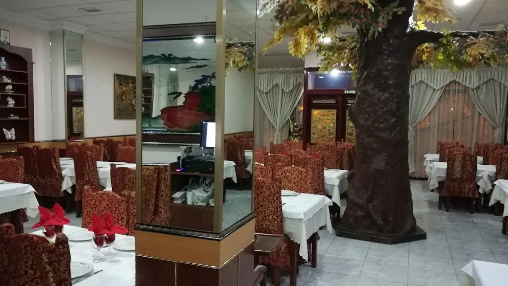 Restaurante Gran China restaurant in Lumbreras
