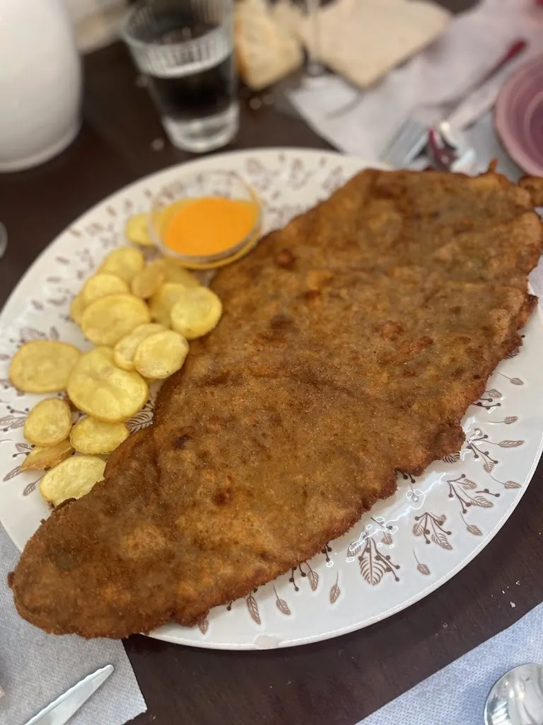 Lucía Pascual Bretón_Espacio Cáscaras_Robres del Castillo_review